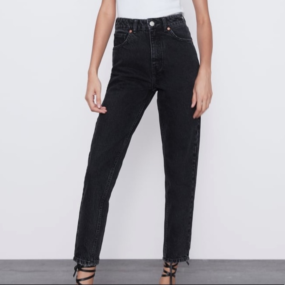 Zara Mom Fit Black High Rise Jeans Acid Effect